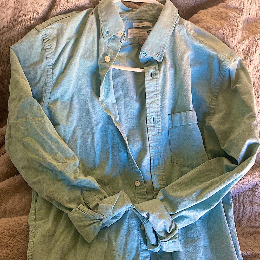 Regular-Fit Built-In Flex Everyday Chambray Shirt for Men